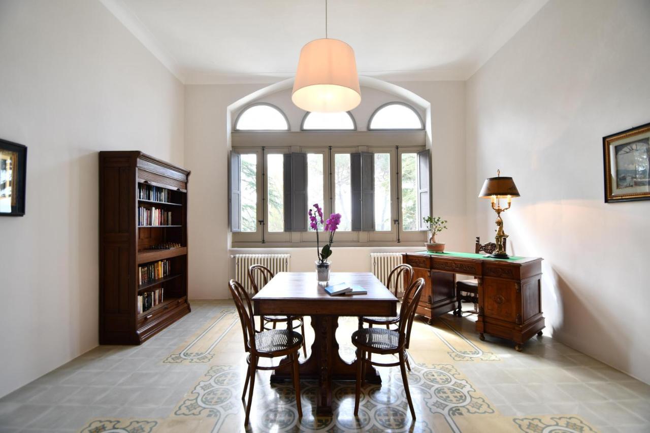 Villa Camilla โมลา ดิ บารี ภายนอก รูปภาพ